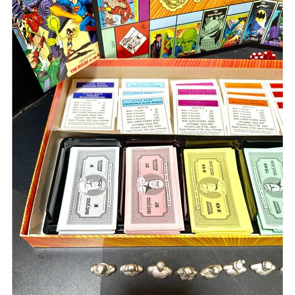 1999 Justice League of America Monopoly Collector’s Edition COMPLETE w/ comic - Picture 6 of 10